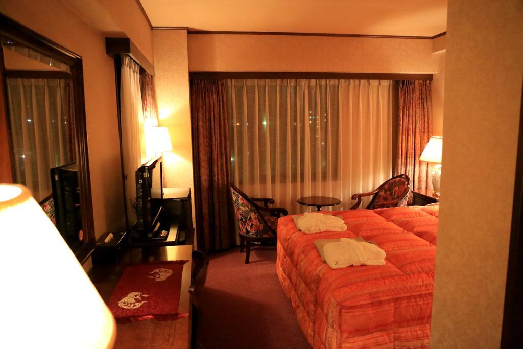 Hotel Palace Inn Toyota Toyota  Ngoại thất bức ảnh